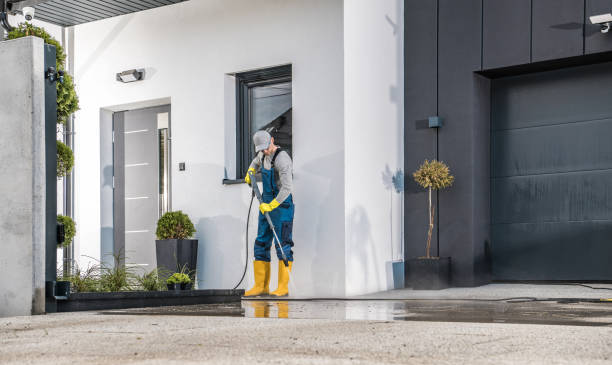 Best Sign and Awning Cleaning  in Gretna, FL